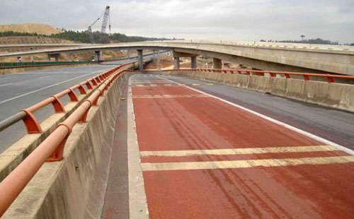 合水轻载防滑路面粘结材料